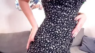 Leila wants to cum for her first porn