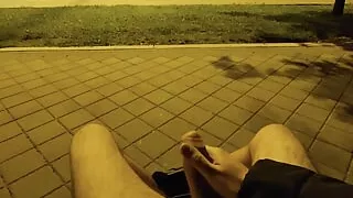 RISKY! Bus stop cum explosion!