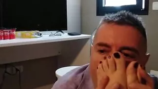 Backstage feet worship