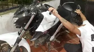 My neighbor helps me with a repair and I thank him for giving him my pussy so he can fuck him with his cock