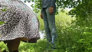 Hairy pussy of pissing mother-in-law and wide-spread legs excite son-in-law