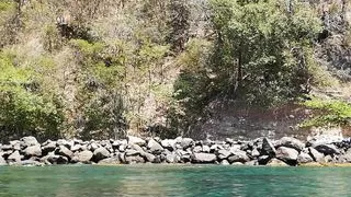 Milf With Beautyfull Ass,swim On Public Beach With Assplug In Her Hole