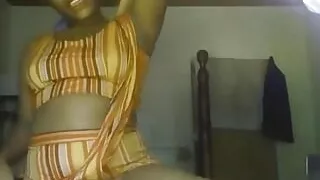 Bagzkizz Teasing, Dancing and Twerking