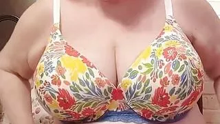 Very Horny Old Woman Resorts To Her Vibrator To Get Relief