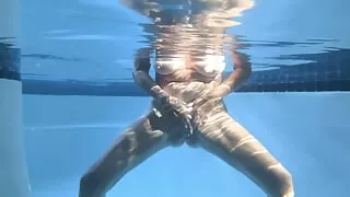 Gilf Next Door in Swimming Pool