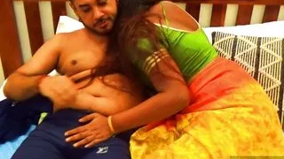 Fucking Woman.. fingering her pussy