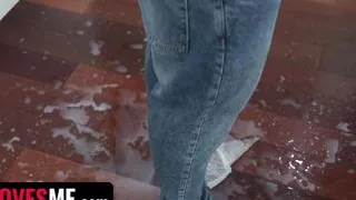 SisLovesMe - Tempting Teen Stepsister Leah Lee Receives Surprise Creampie After Teasing Her Stepbro