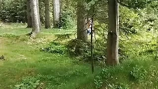 I meet a girl in the woods who masturbates, she sucks me off and I cum on my tits