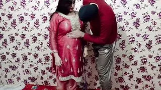 Sadia Bhabhi Sex with Tailor for free suit stitching