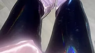 Latex Sissy orgasm :)