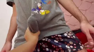 Safada takes nerd friend's virginity with a lot of horniness and mockery