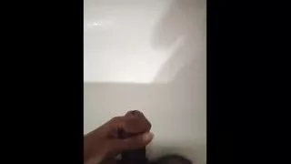 Jim is going to masturbate for 25 days to celebrate his birthday and to please you too! Day 22