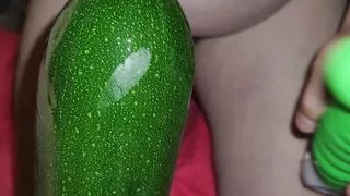 Huge Squash Makes My Cunt Squirt Like A Fountain.