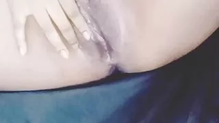 Mastrubasi with finger