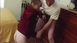 Amateur Couple Ballbusting