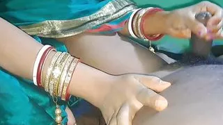 College friend ke sath room per  fucking  hindi sex couples Indian