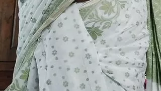 Mallu sari girl MMS leaked  fucked and full squrting in a hotel