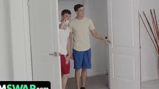 Step Moms & Step Sons Los Angeles Getaway feat. Barbie Feels & Alexis Abbey - MomSwap Group Sex