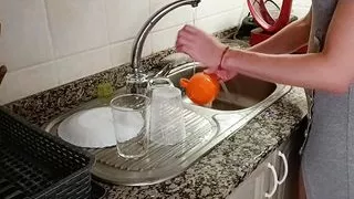 She asks me for help to wash the dishes with my piss