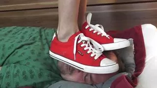 Teen Brat Girls Sneaker Face Standing And Jumping!