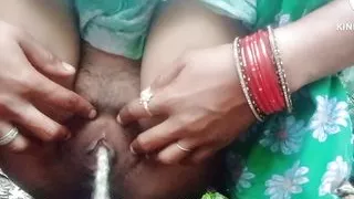 Desi bhabhi jungle me Jackie phone pe boyfriend say bat ke