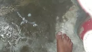 Indian big cock is starting Cumming fast