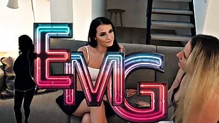 2 horny milfs spoil each other! as a thank you, there are 2 thick tails