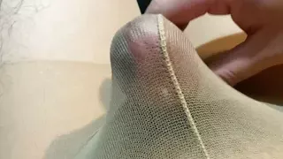 masturbate in tight pantyhose