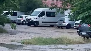 Long jerk outdoor in exhib caught multiple times