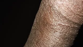 Mera Pati Mera shirt mein handle maar raha tha