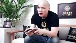 After the death of the wife, the husband has sex with the mother of the big-breasted and beautiful wife