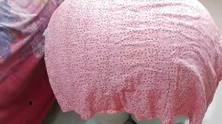 Pakistani Mature Wife Cleaning Floor & Showing Her Hot Big Ass