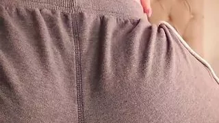 Squirt on my feet and my bed got wet!