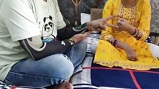 18 Jahre, Bruder, CFNM, Indischer Sex, Schule, Schwester