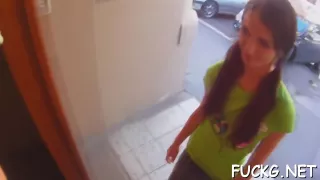 Lusty Minx Craving For A Fuck With Aimee Ryan