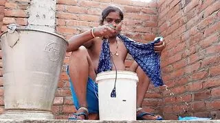 I'm washing her cloth and fingering her tight cremie pussy