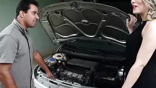 4 Wonderful Tranny Scenes