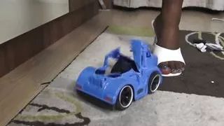 Ebony Princess Estrellas crushing fun with police car!