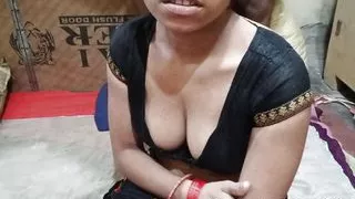 Jawan naukarani ki naseeli jawani ka pura maza liye maalik ne.