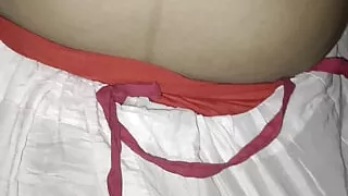 Desi sexy video bhabhi ki salwar khol kar chut mari