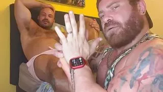 Muscular Nick Cranston jerks off after Riley licked his feet