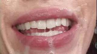 An oily ass cougar enjoys a cock