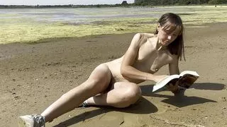 Reading: the mammoth book of quick and dirty erotica - Part 6 "WORKING HARD"