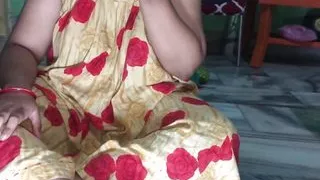 indian Village Housewife Turns out To Be Tremendous Slut