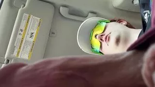 Transgirl jacks off while driving