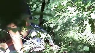 Couple fucks secretly at the Baggersee