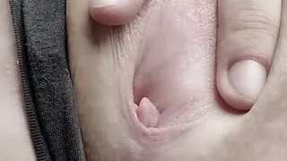 girlfriend always horny Vittoria Vegas sends videos of her beautiful hairy pussy to her boyfriend while in a taxi