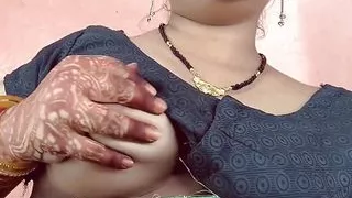 Suman Loves to Piss While Orgasam