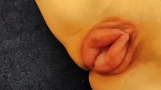 Pussy pumping close-up with squirt