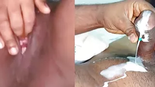 Indian desi bhabhi's pussy fucking Hindi audio - desi bhabhi's pussy squirting water inside